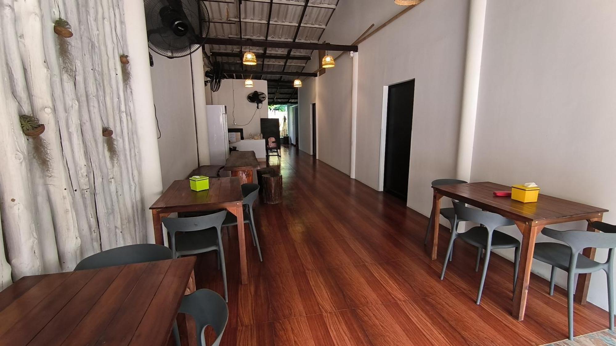 Chalok Hostel Ko Tao Exterior photo
